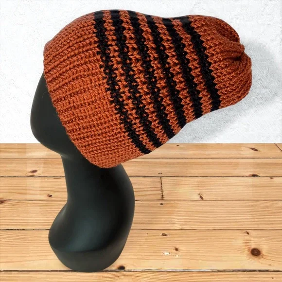Handmade Knit Off-The-Yak Beanie Unisex Wool Yak Blend Deep Orange w/ Navy Blue - Picture 8 of 10